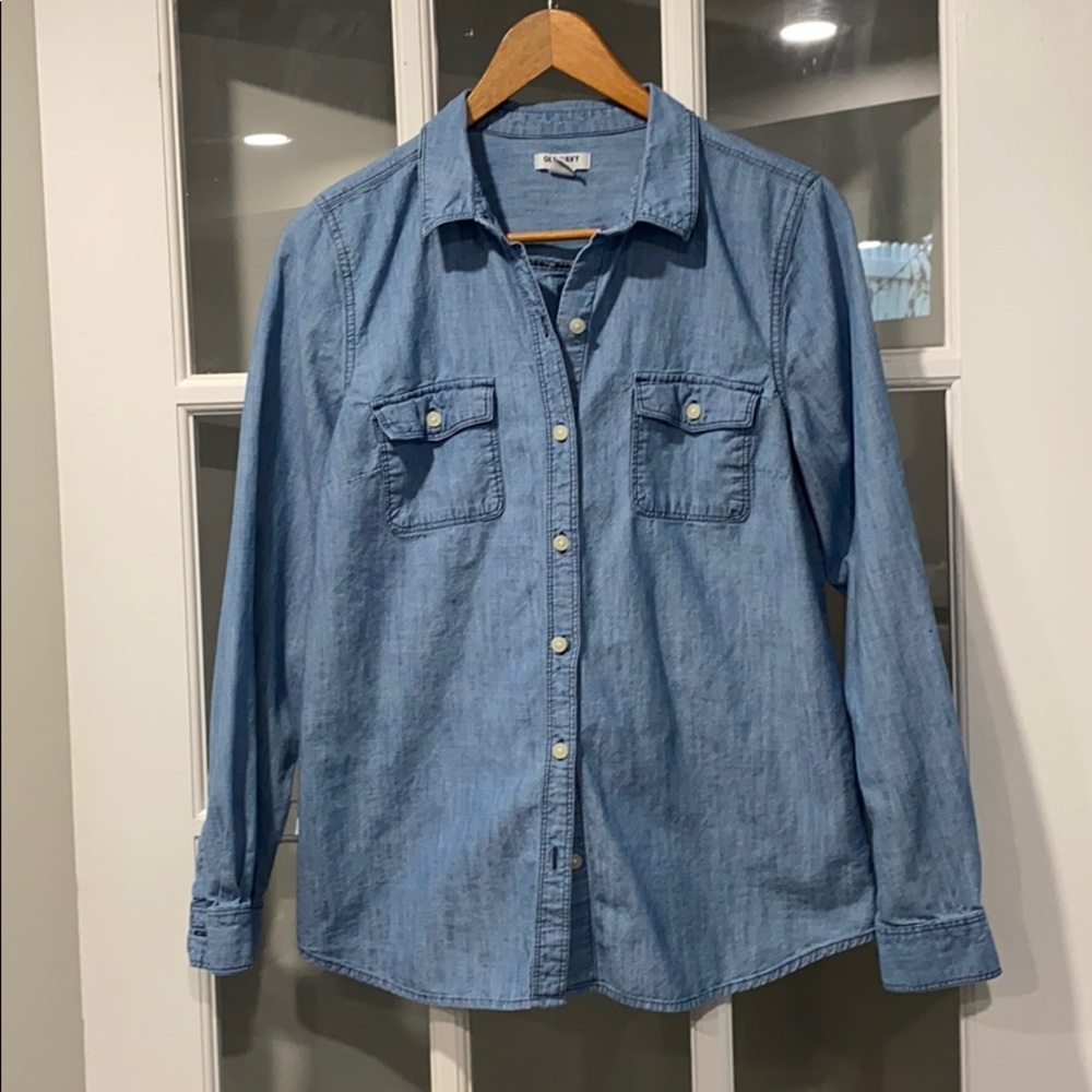 Women’s Old Navy Chambray Shirt